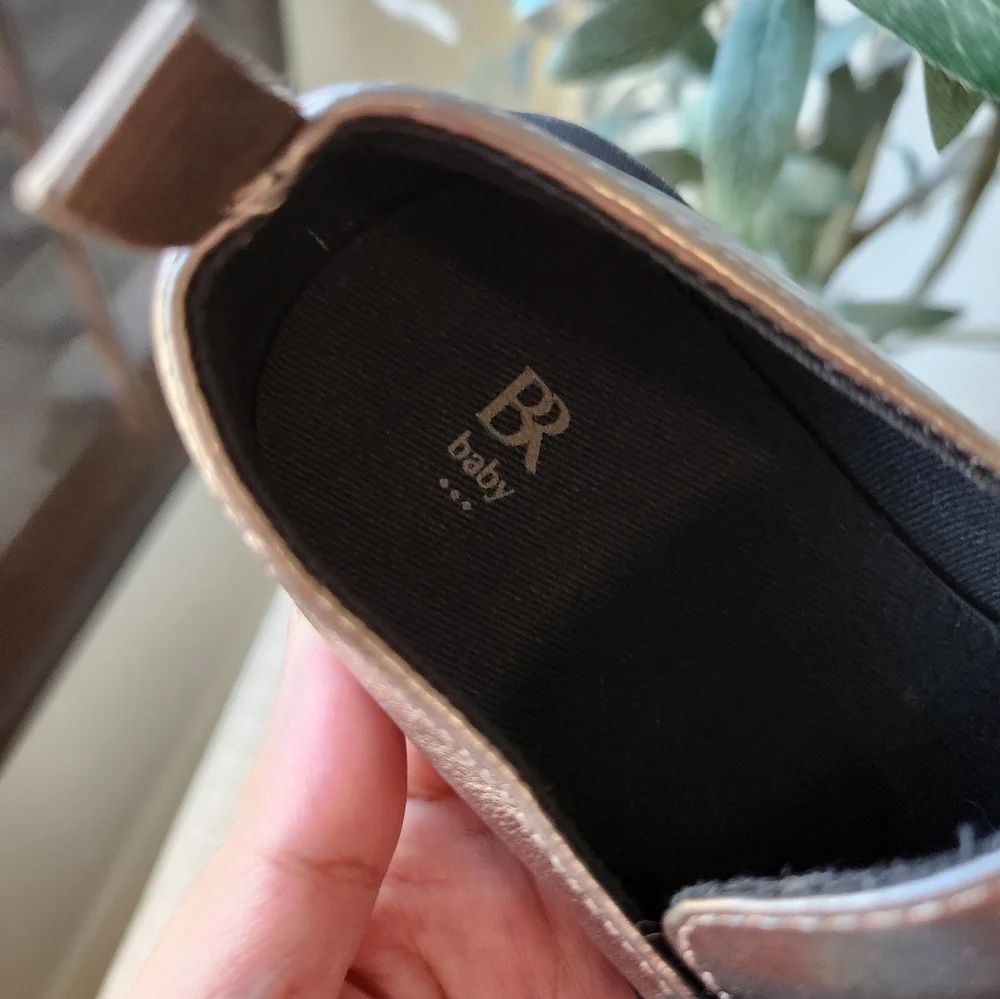 Banana Republic Toddler Metallic Brown Lug Sole Loafers
